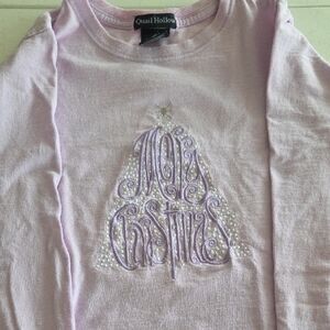 Quail Hallow 100% Cotton Purple Merry Christmas T-shirt.
